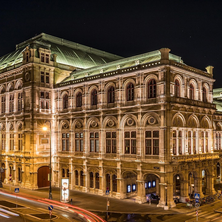 Madison State Street at night — group outings and tours
